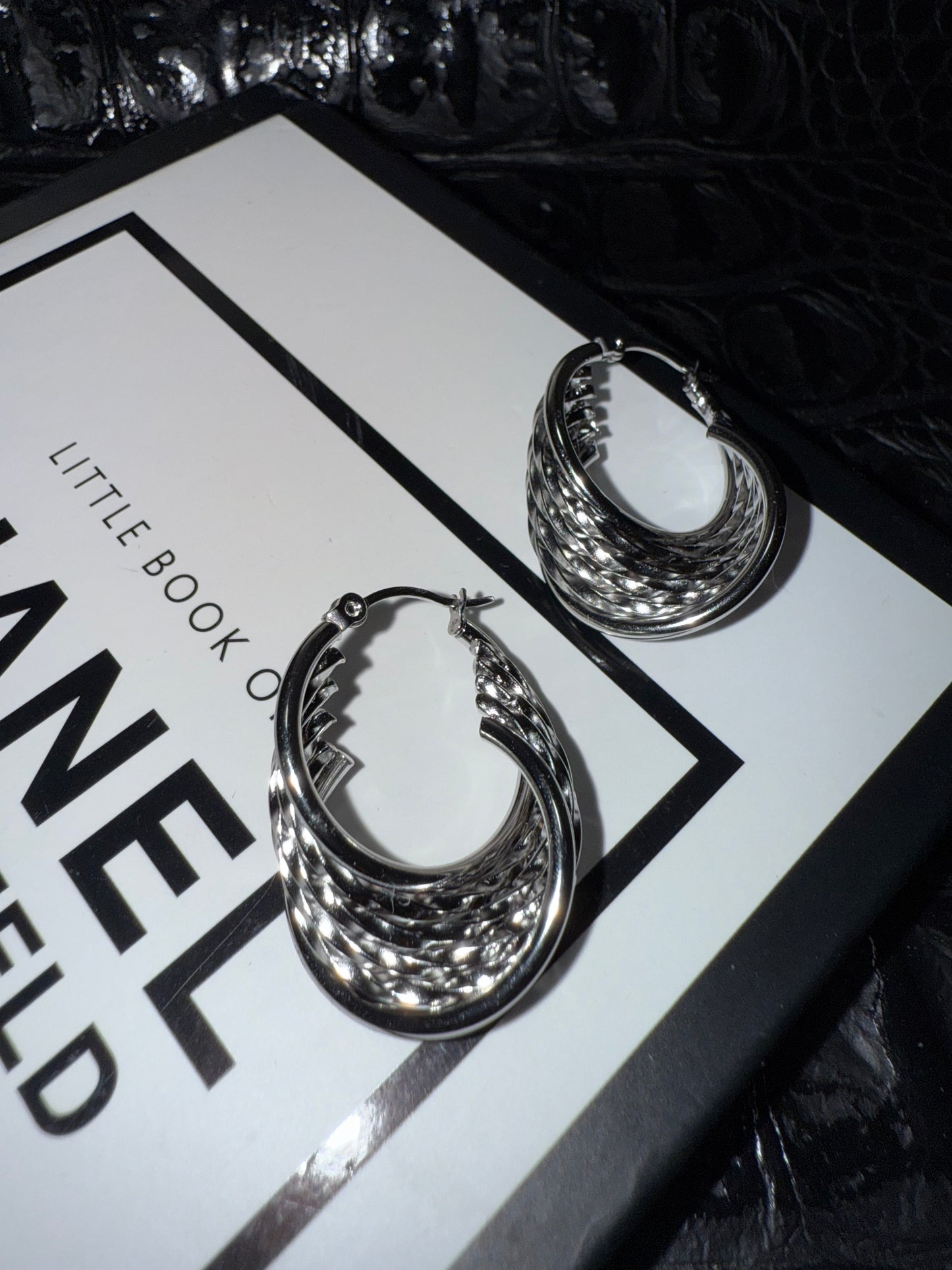 Jiselle Hoops